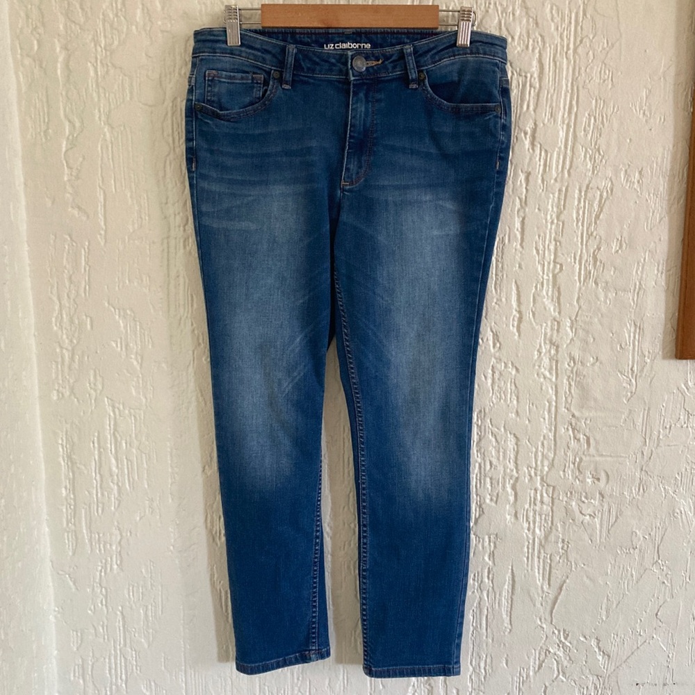 Liz Claiborne Clothing